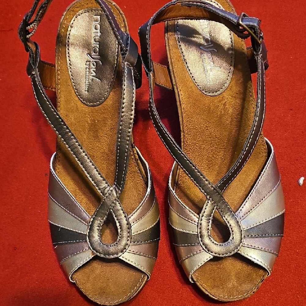 ☆HOLIDAY SALE☆ NEW NATURLIZERS BRONZE WEDGE HEEL OPEN TOE SANDAL SHOE